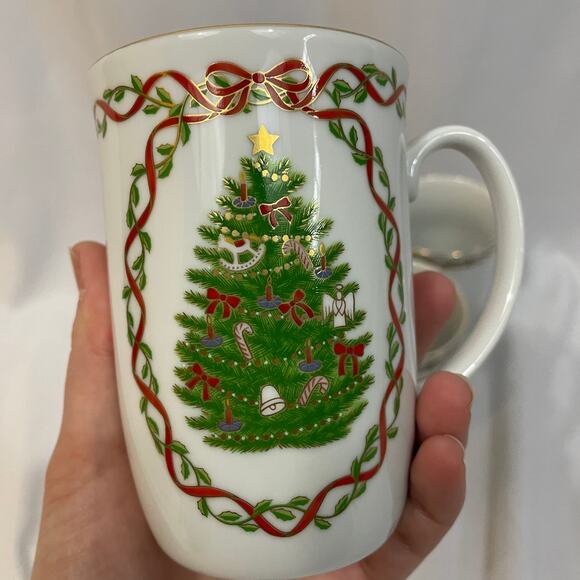 Otagiri MaryAnn Baker Japan Vintage VTG Christmas Mug Set Four 4 Gold Rim - Picture 2 of 7